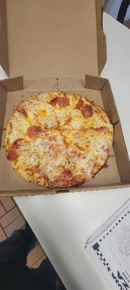 Medium Extra Cheese Pepperoni
